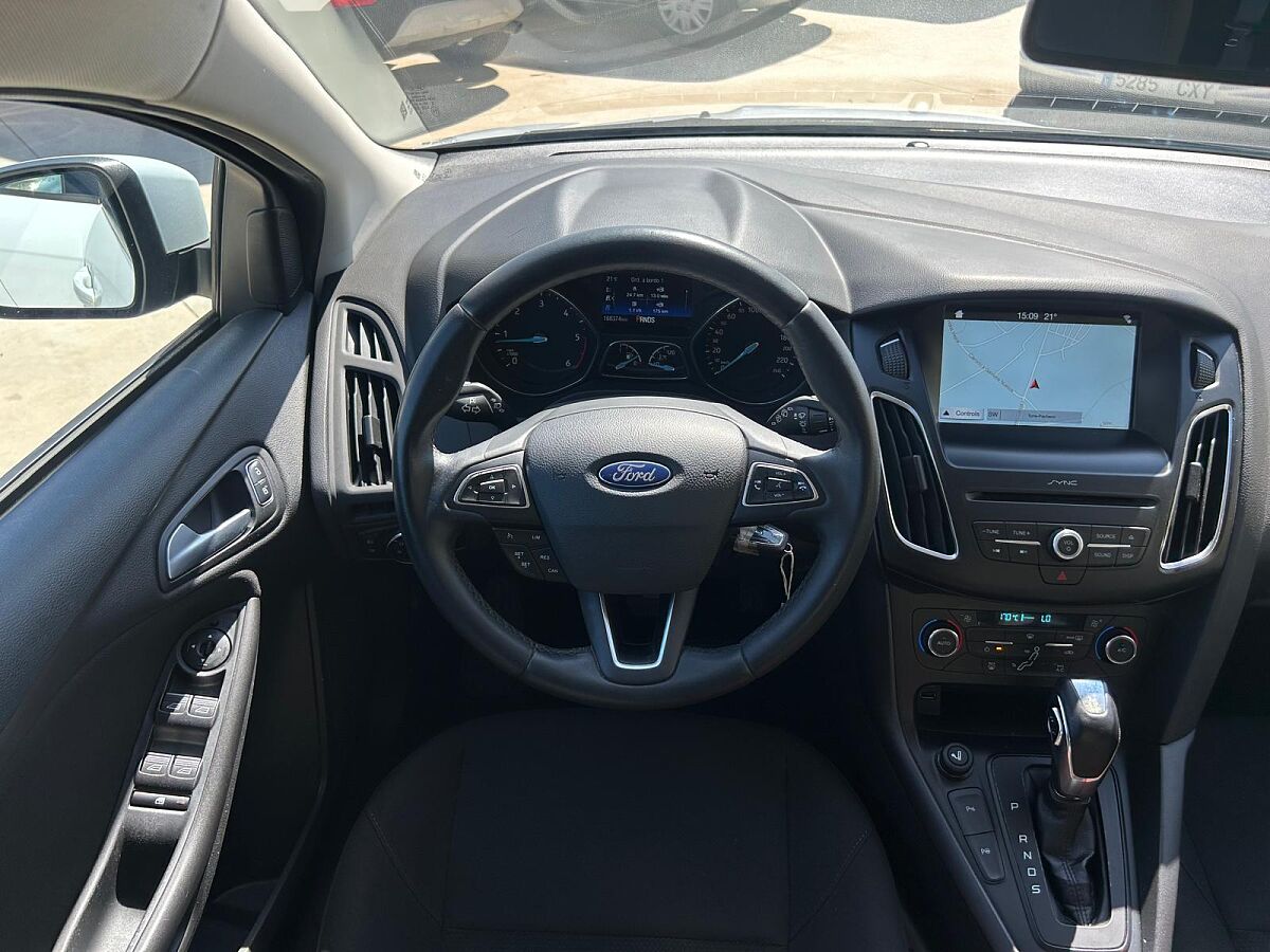 FORD FOCUS BUSINESS 1.5 TDCI AUTO SPANISH LHD IN SPAIN 105000 MILES SUPERB 2016